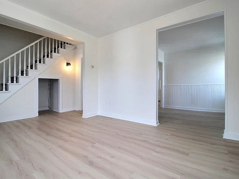 7 Palmer St #1 — Photo 6