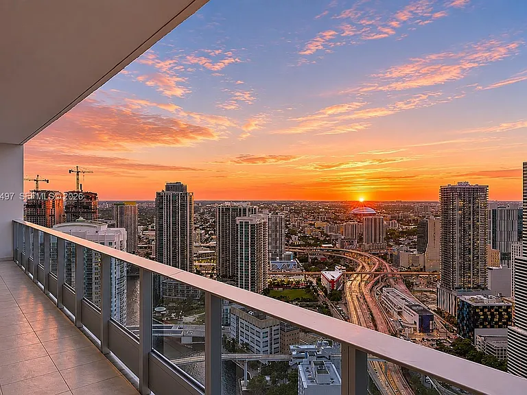 200 Biscayne Boulevard Way #5009 — Photo 1