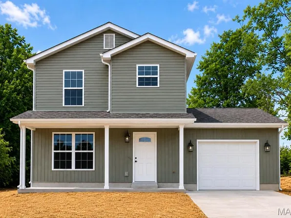 404 E Plattin St, De Soto, MO 63020