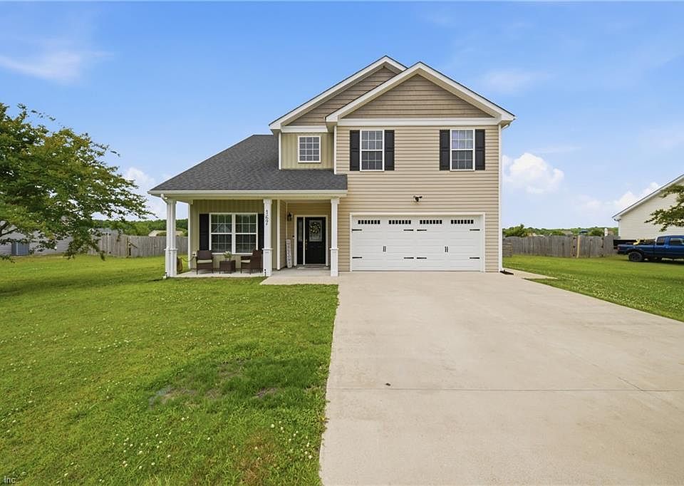 1st image of 167 Laurel Woods Way