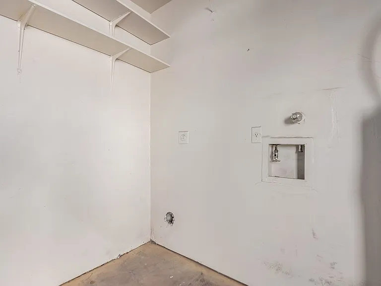 615 N Arrowhead Dr — Photo 24