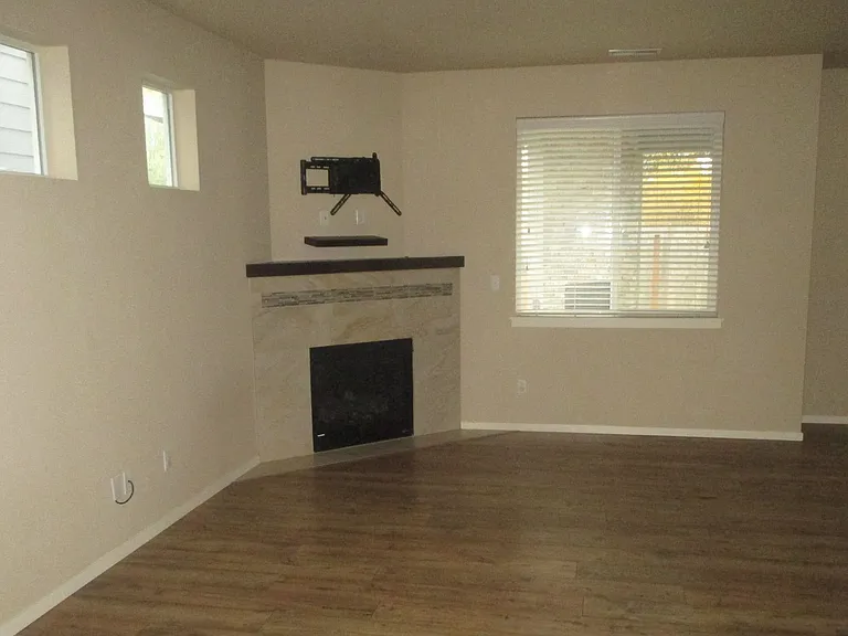 7902 161st St E — Photo 5