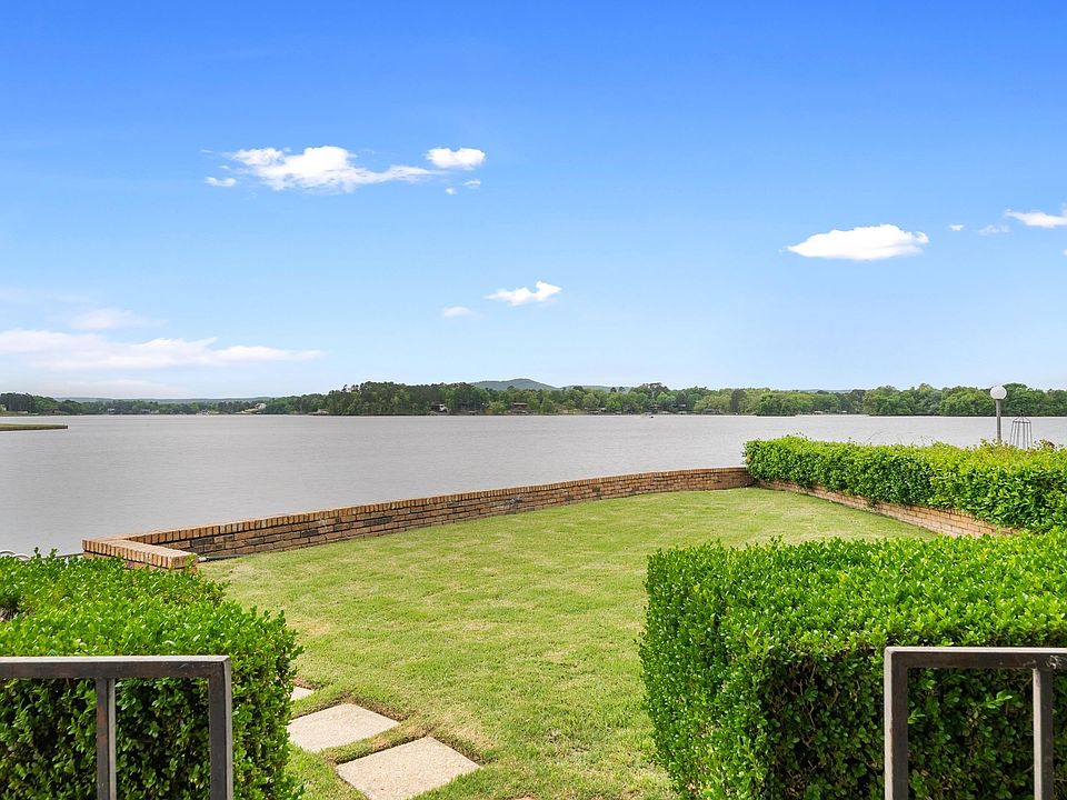1st image of 1201 Lakeshore Dr APT 41