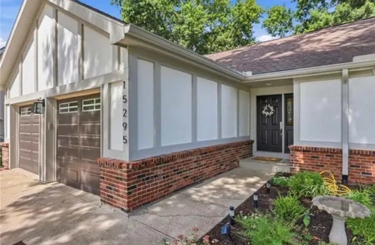 3 bed, 1372 sqft, $2,500 — Photo 4