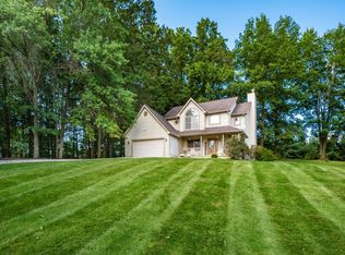 7146 Bennington Chapel Rd, Centerburg, OH 43011