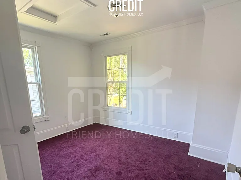 105 N Broad St — Photo 8