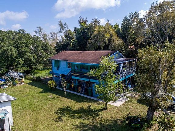 5th image of 6630 Yarberry Ln