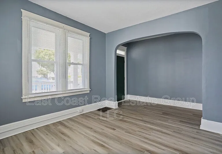 39 W Wilson Blvd — Photo 8