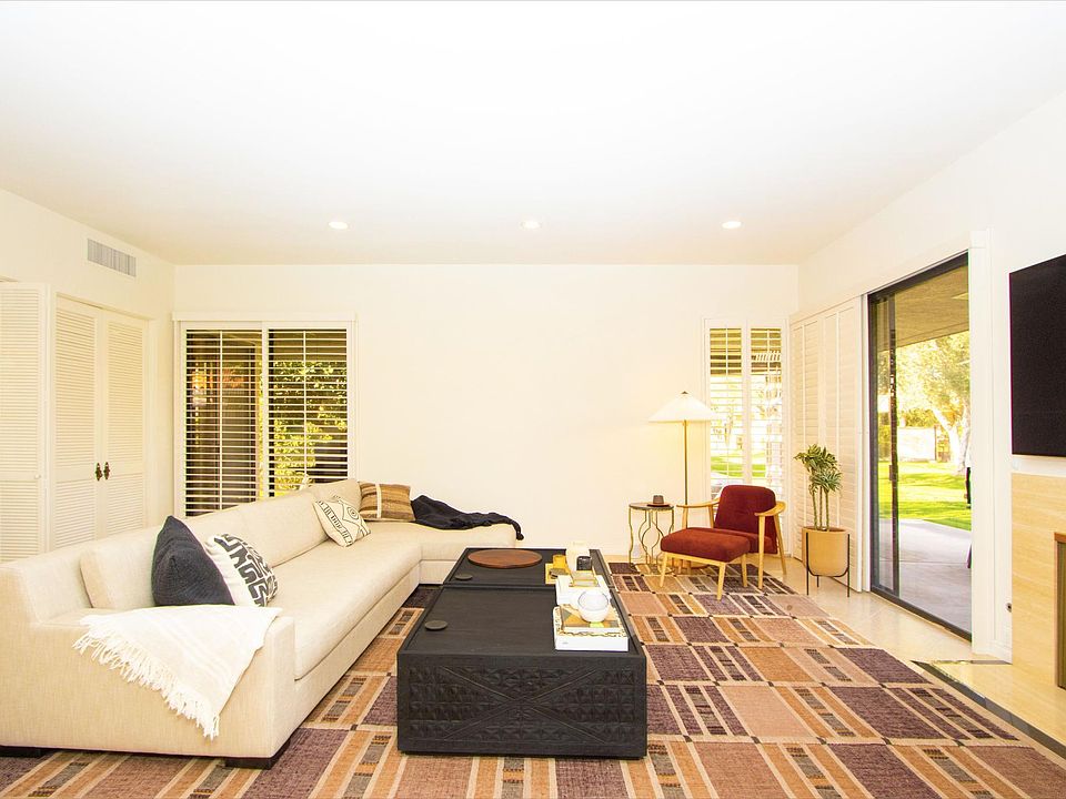 Living Room.