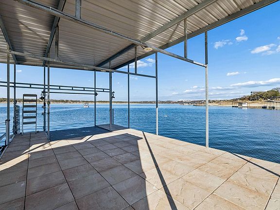 5th image of 1521 Chipmunk Road