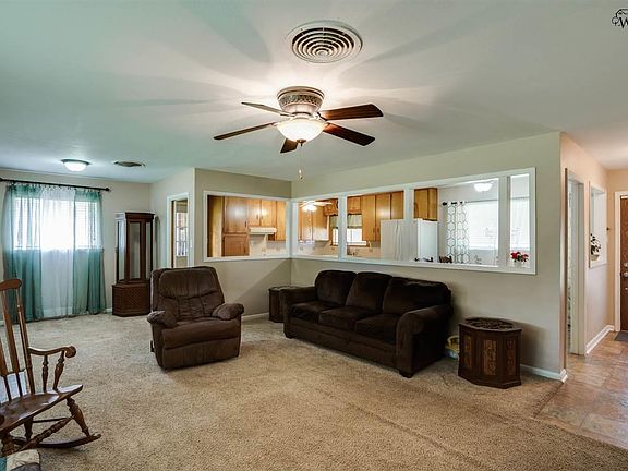 3rd image of 4307 Highland Dr