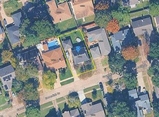15719 Cavendish Dr, Houston, TX 77059