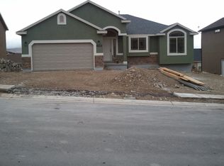 4115 Dakota Dr, Eagle Mountain, UT 84005
