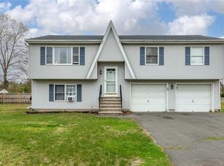 30 Wheeler Ln, Plainville, CT 06062