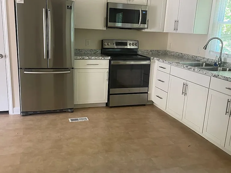 5 Grassy Creek Cir — Photo 3