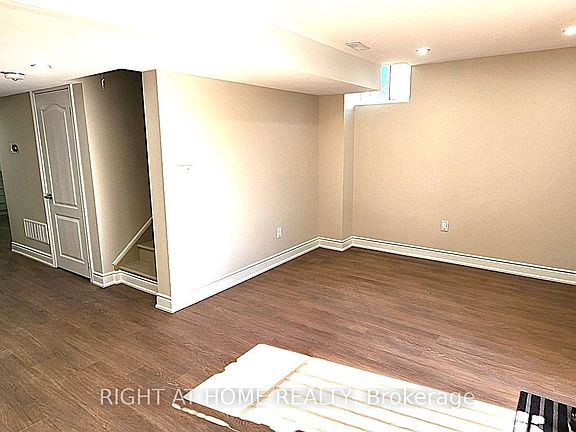2nd image of 184 Granite Ridge Trl