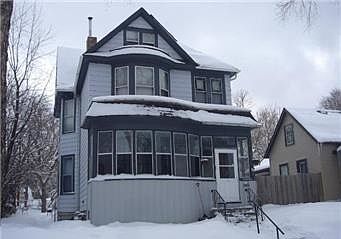 1st image of 694 Van Buren Ave