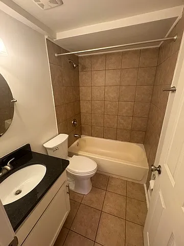 2 bed, 900 sqft, $1,150 — Photo 4