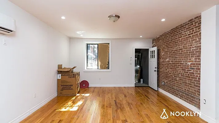 Rented by Nooklyn NYC LLC | media 2