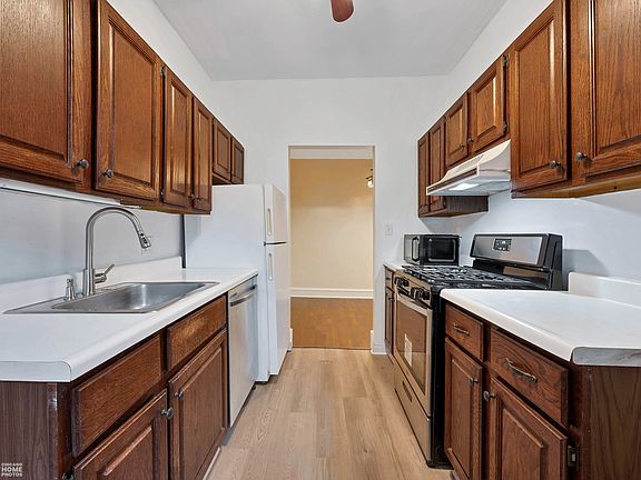 5th image of 5417 S Dorchester Ave #1W
