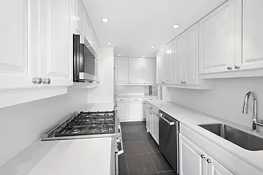 Rented by Stonehenge NYC LLC