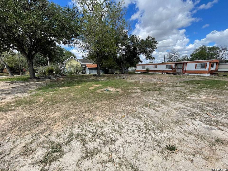 1st image of 722 school