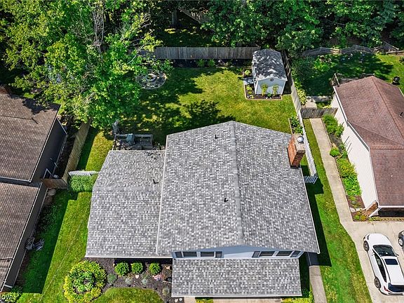4th image of 1430 Sanford St