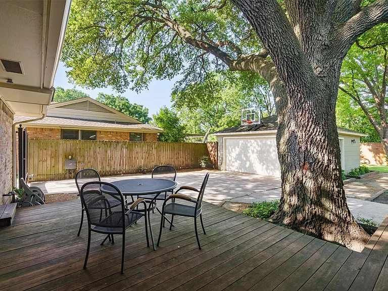 7208 Bucknell Dr — Photo 20
