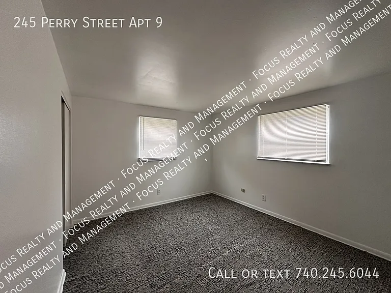 245 Perry St #9 — Photo 5