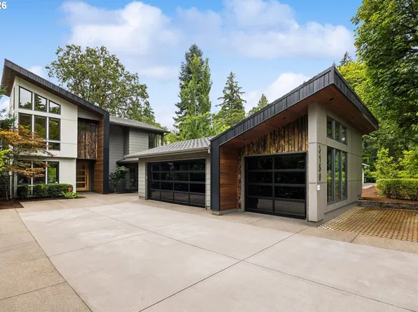 3150 Upper Dr, Lake Oswego, OR 97035