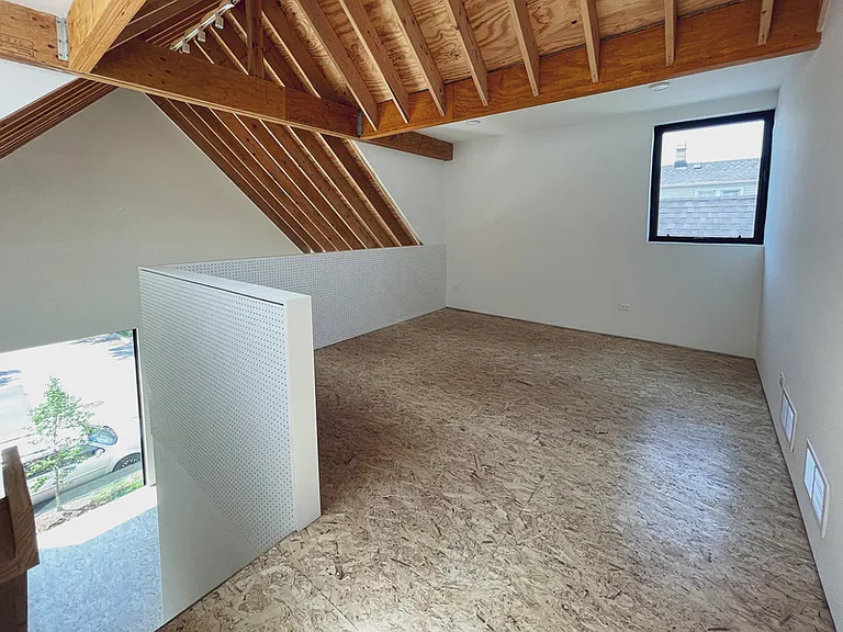 2129 N Kimball Ave #B — Photo 10