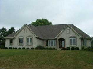 5537 Travis Rd, Greenwood, IN 46143