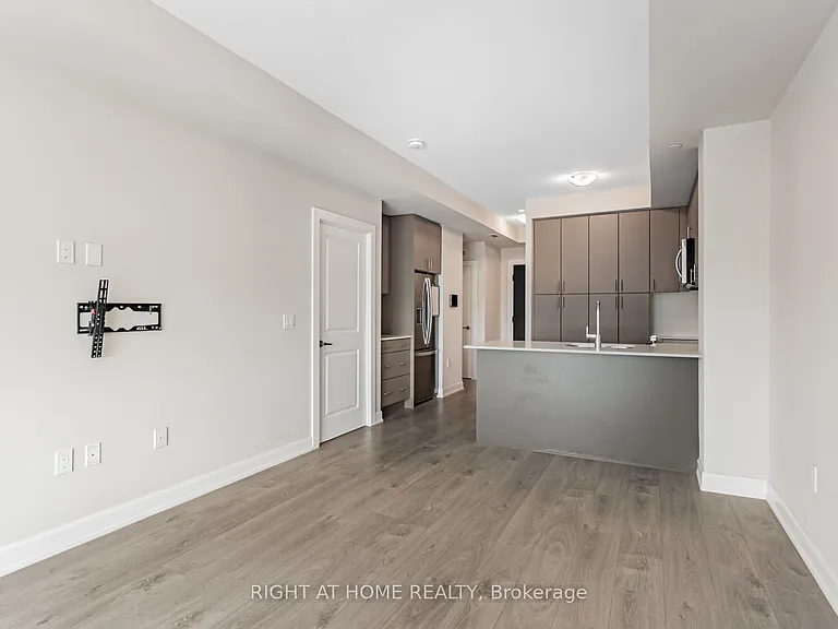 3200 William Coltson Ave #413 — Photo 12