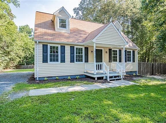 3rd image of 24412 Gaydell Dr