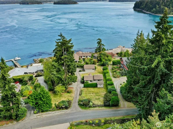 15675 Yokeko Drive, Anacortes, WA 98221