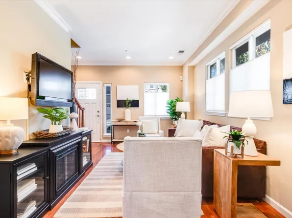 700 Paula Ct, San Jose, CA 95126