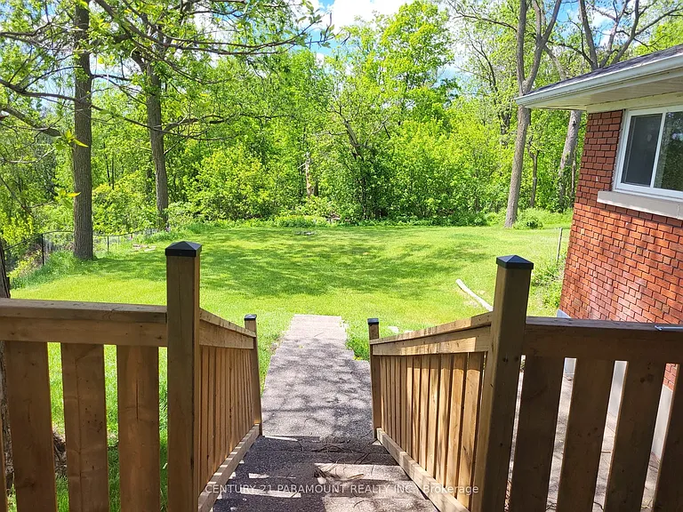 8748 Creditview Rd — Photo 14