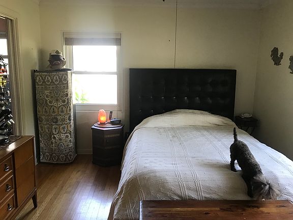 5th image of 200 Lake Molly Ave