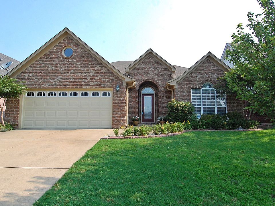 1212 Greenwich
