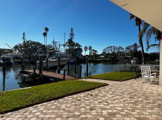 512 129th Ave E APT 4, Saint Petersburg, FL 33708