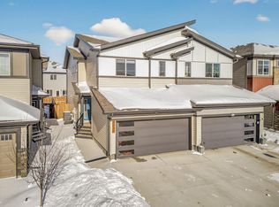 9040 Cooper Link SW, Edmonton, AB T6W 3K9