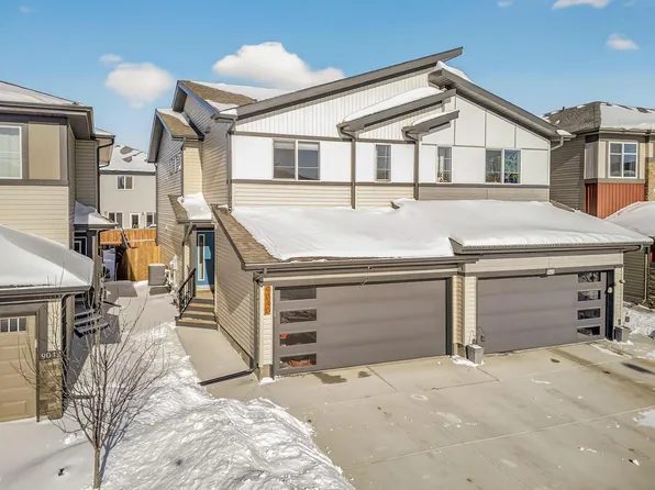 9040 Cooper Link SW, Edmonton, AB T6W 3K9