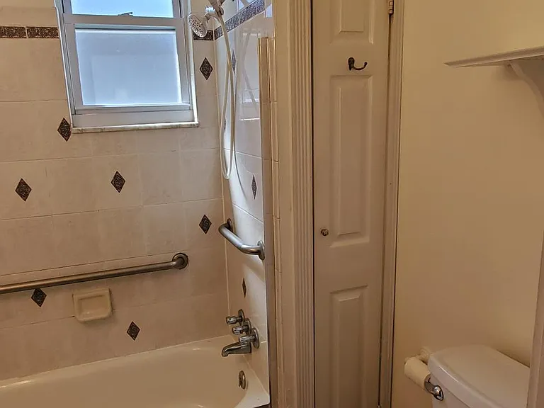 5725 Brinley Dr — Photo 9
