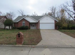 1479 Windsor Ave, Springdale, AR 72764