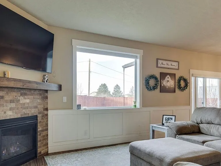 3415 NE Marys Grace Ln — Photo 6