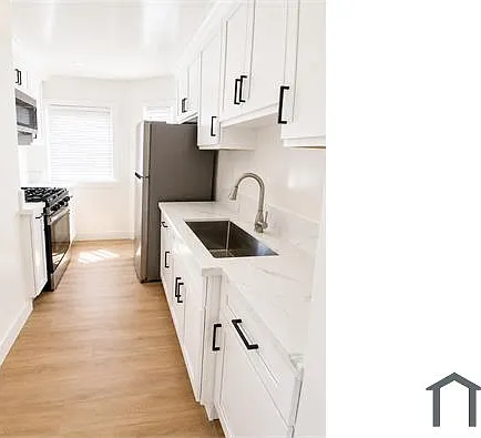 615 W 52nd St — Photo 8