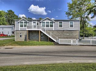 213 Maple Ave, Oakdale, PA 15071