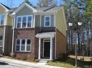 921 Morris Dale Ln, Cary, NC 27519