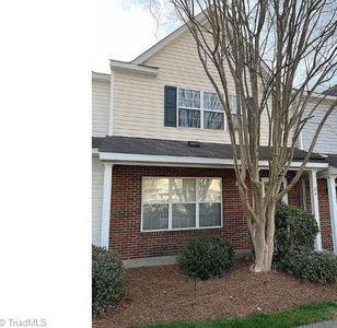 28 Raelans Cir, Greensboro, NC, 27407