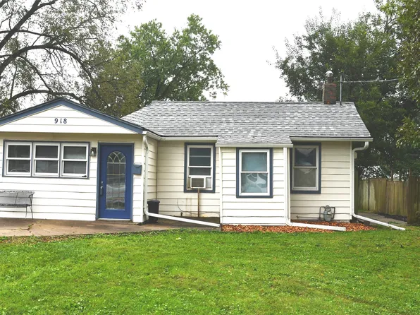 918 Watrous Ave, Des Moines, IA 50315